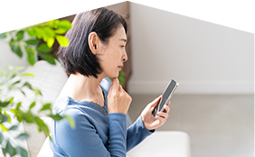 夫から相続した家の管理に悩む50代女性